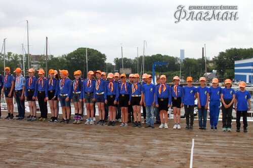 Фоторепортаж с парусной практики флотилии Флагман, прошедшей в июне 2017 года.